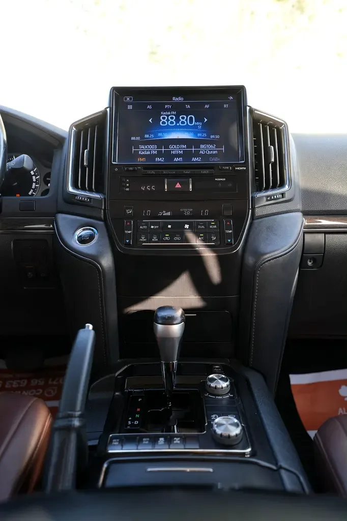 Toyota Land Cruiser 4.6 AT AWD (309 حصان) - 13