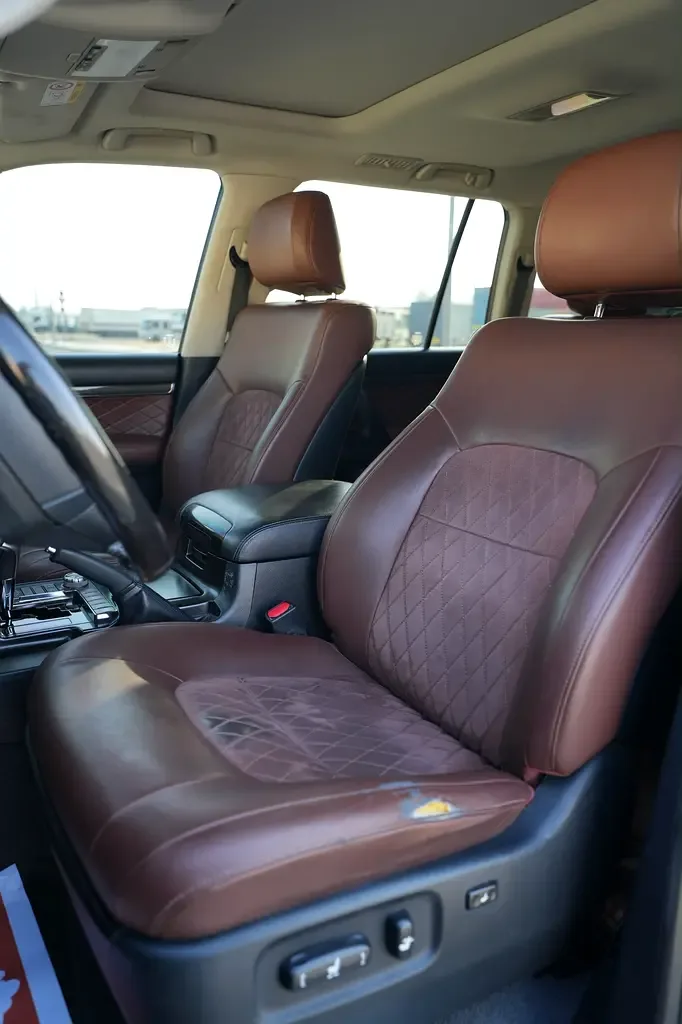 Toyota Land Cruiser 4.6 AT AWD (309 حصان) - 15