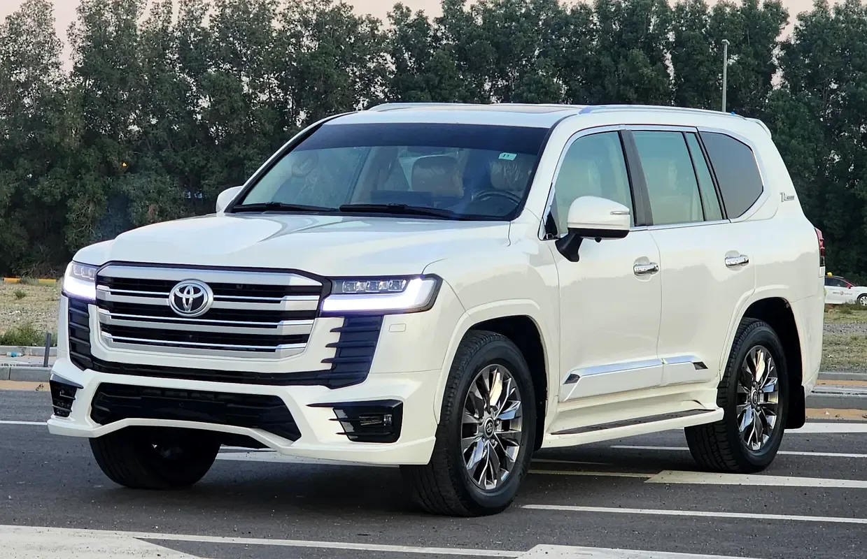 Toyota Land Cruiser 4.7 4WD AT (288 hp)