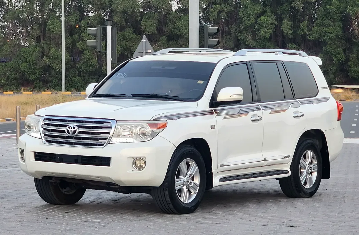 Toyota Land Cruiser 4.7 4WD AT (288 hp)