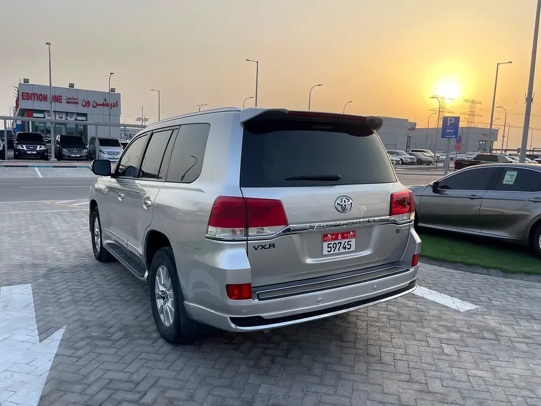 Toyota Land Cruiser 4.7 4WD AT (288 حصان) - 5
