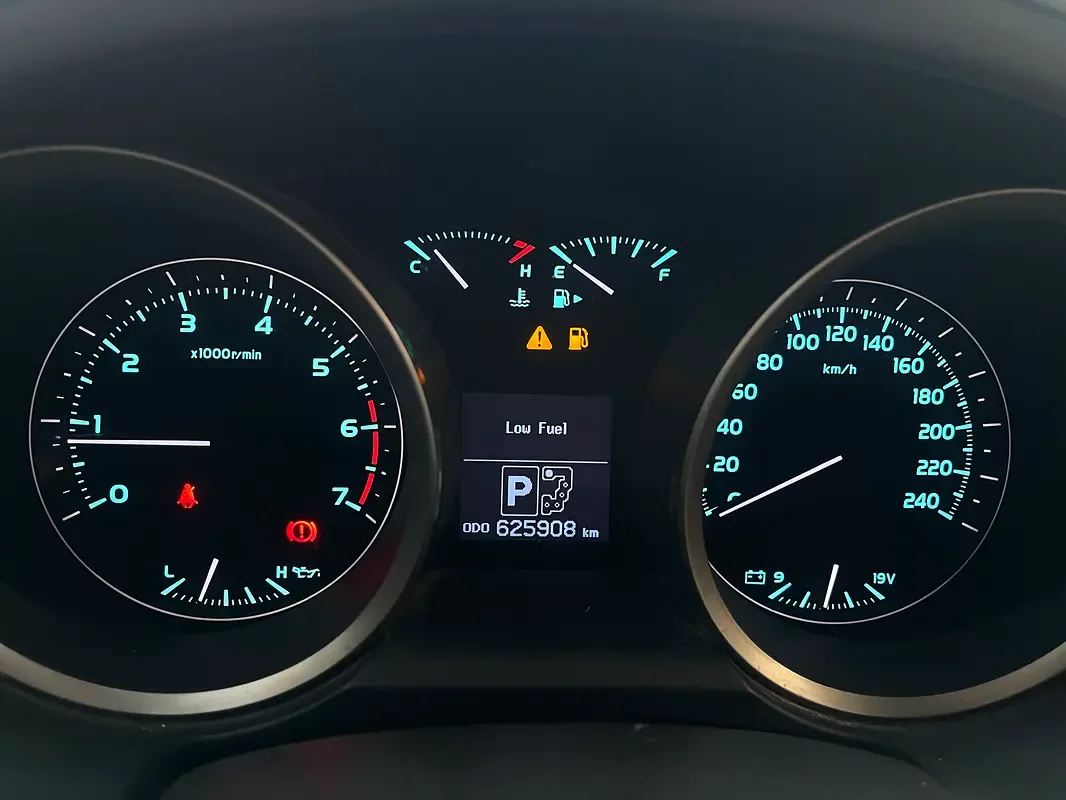 Toyota Land Cruiser 4.7 4WD AT (288 حصان) - 10