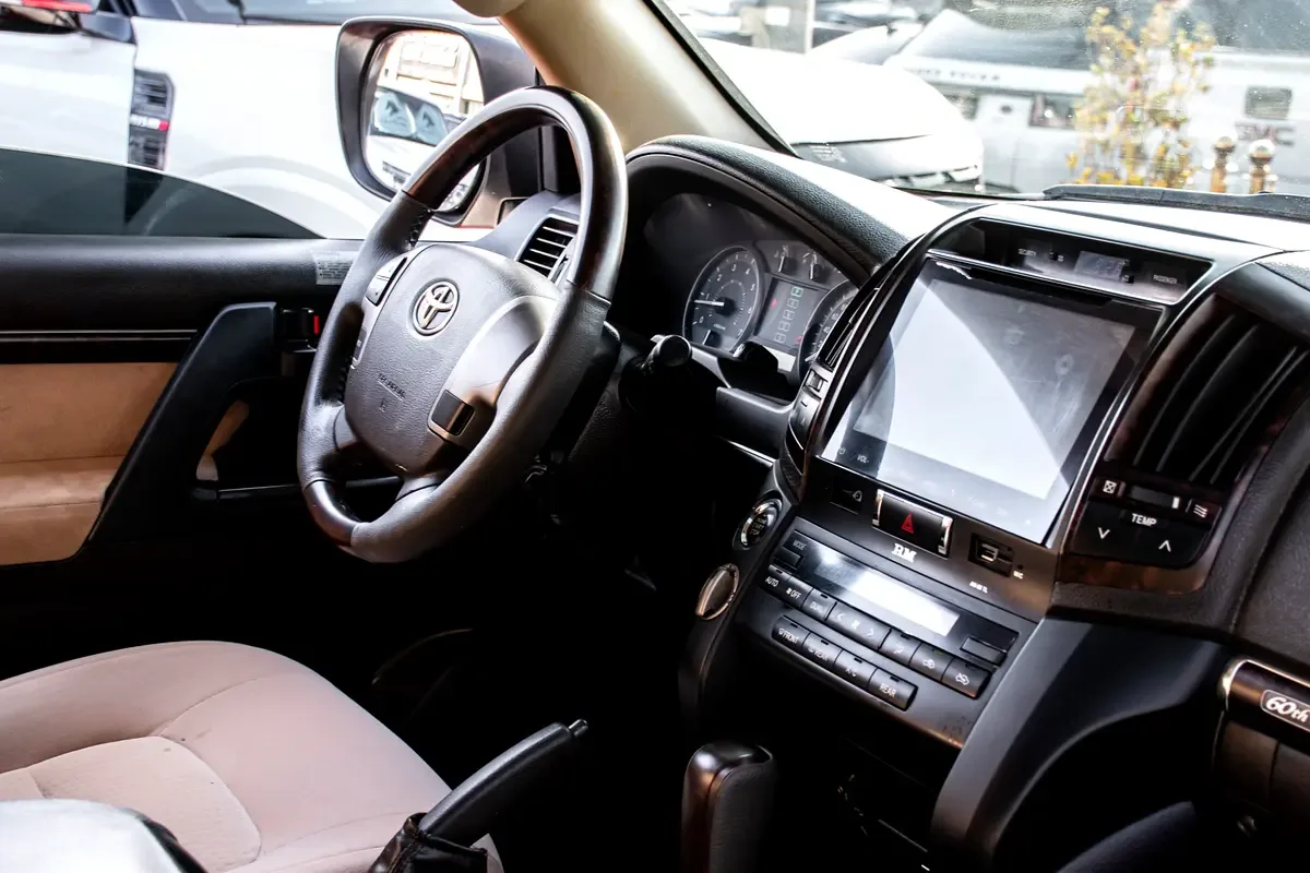 Toyota Land Cruiser 4.7 4WD AT (288 حصان) - 11