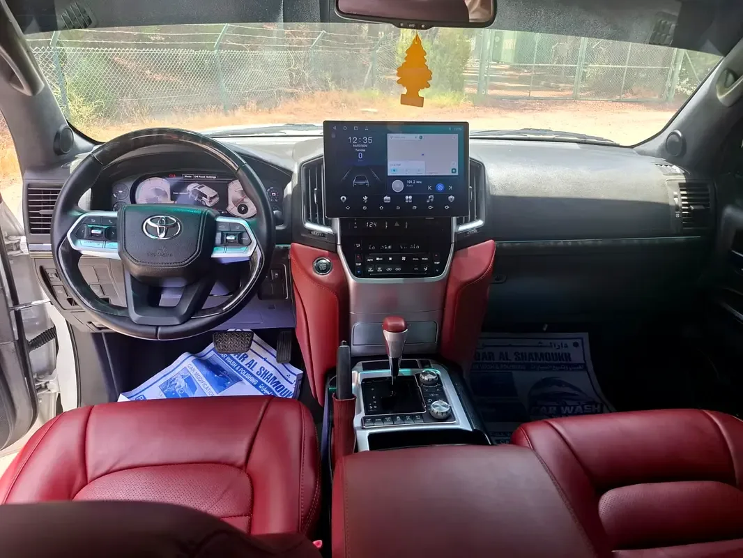 Toyota Land Cruiser 4.7 4WD AT (288 hp) - 11