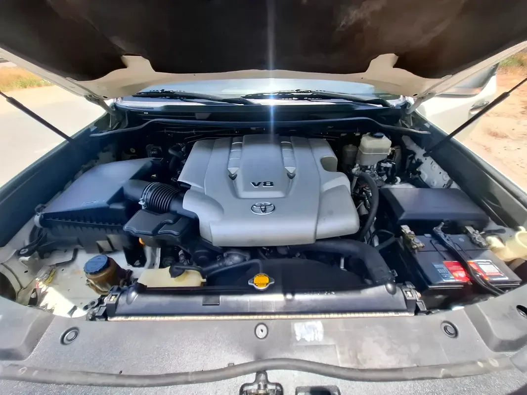 Toyota Land Cruiser 4.7 4WD AT (288 hp) - 17
