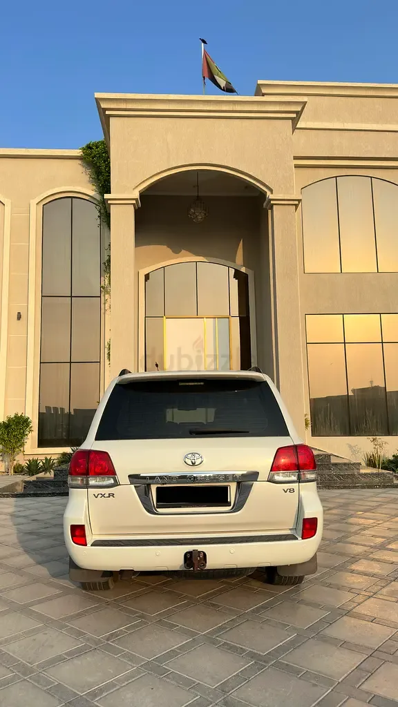 Toyota Land Cruiser 4.7 4WD AT (288 hp) - 2
