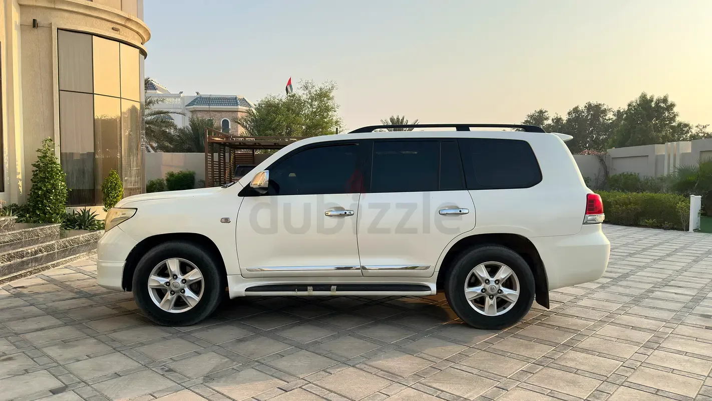 Toyota Land Cruiser 4.7 4WD AT (288 hp) - 4