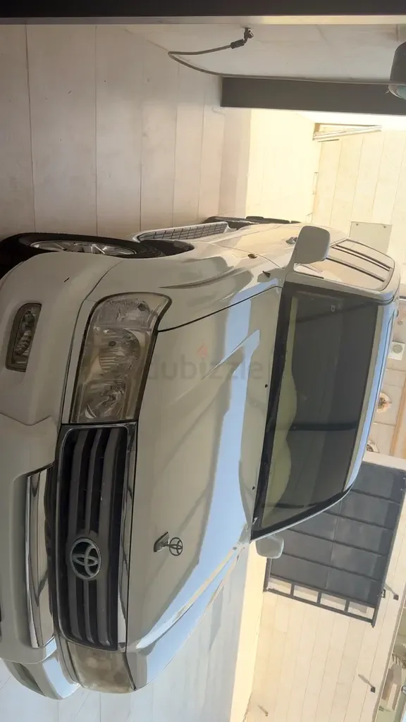 Toyota Land Cruiser 4.7 AT (238 hp)
