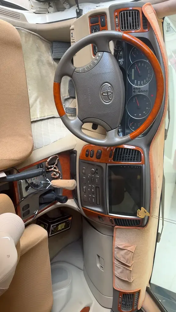 Toyota Land Cruiser 4.7 AT (238 hp) - 11