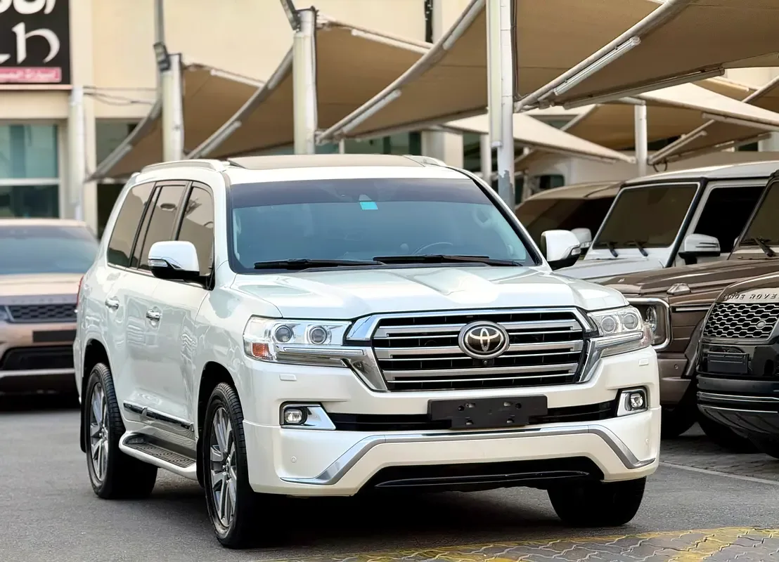Toyota Land Cruiser 5.7 AT 4WD (381 hp) - 5