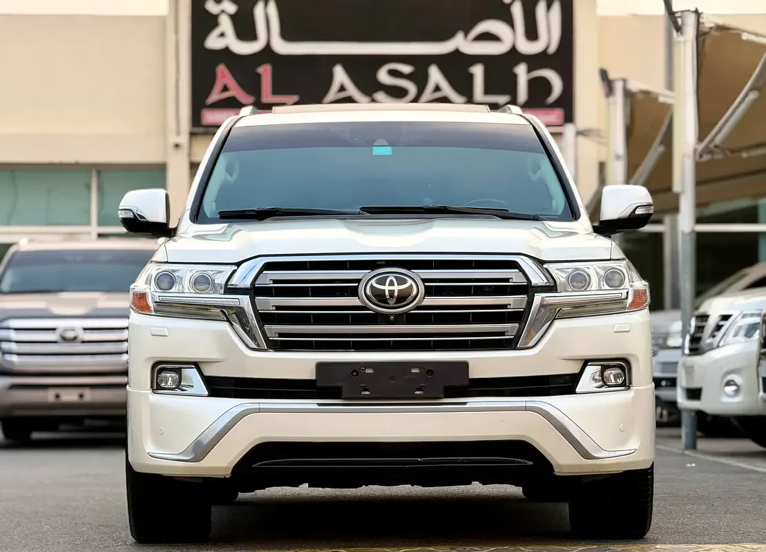 Toyota Land Cruiser 5.7 AT 4WD (381 hp) - 6