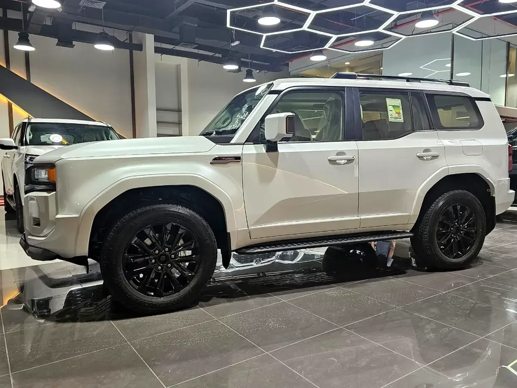 Toyota Land Cruiser Prado 2.4 AT 4WD (279 hp)