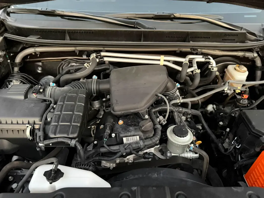 Toyota Land Cruiser Prado 2.4 AT 4WD (279 حصان) - 10