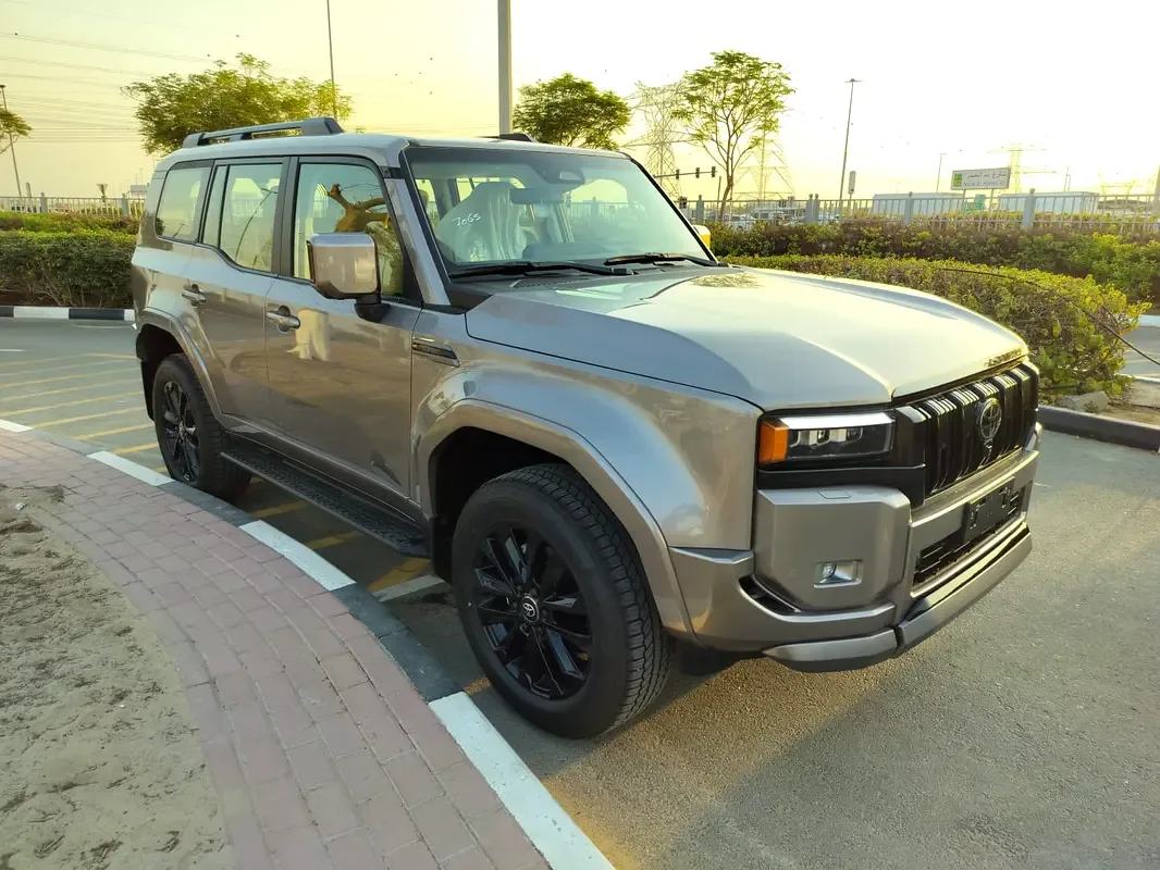 Toyota Land Cruiser Prado 2.4 AT 4WD (279 حصان) - 2