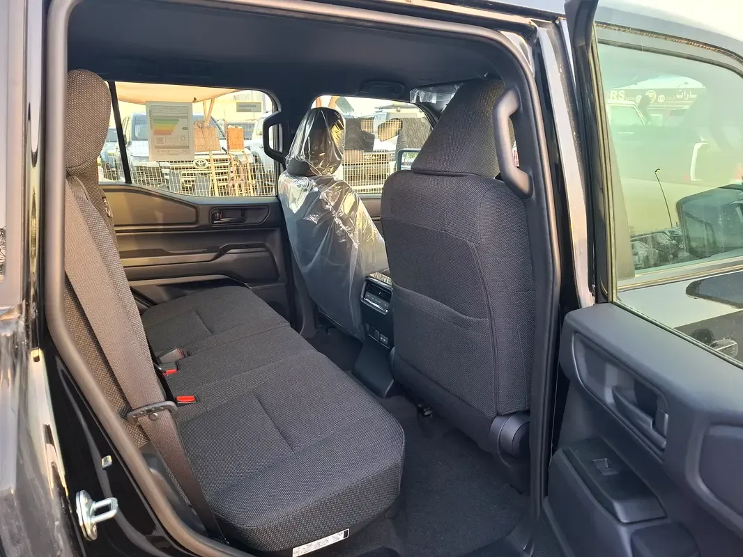 Toyota Land Cruiser Prado 2.4 AT 4WD (279 حصان) - 6