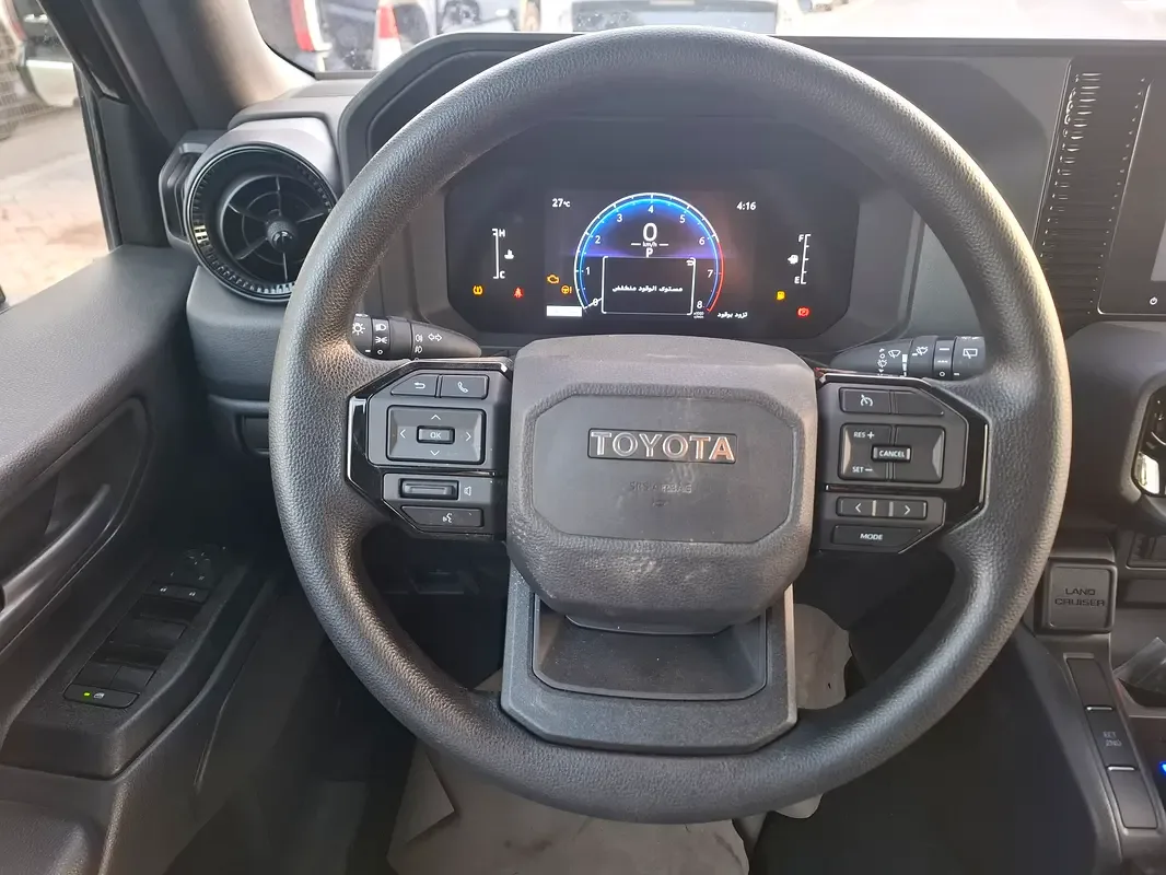 Toyota Land Cruiser Prado 2.4 AT 4WD (279 حصان) - 11