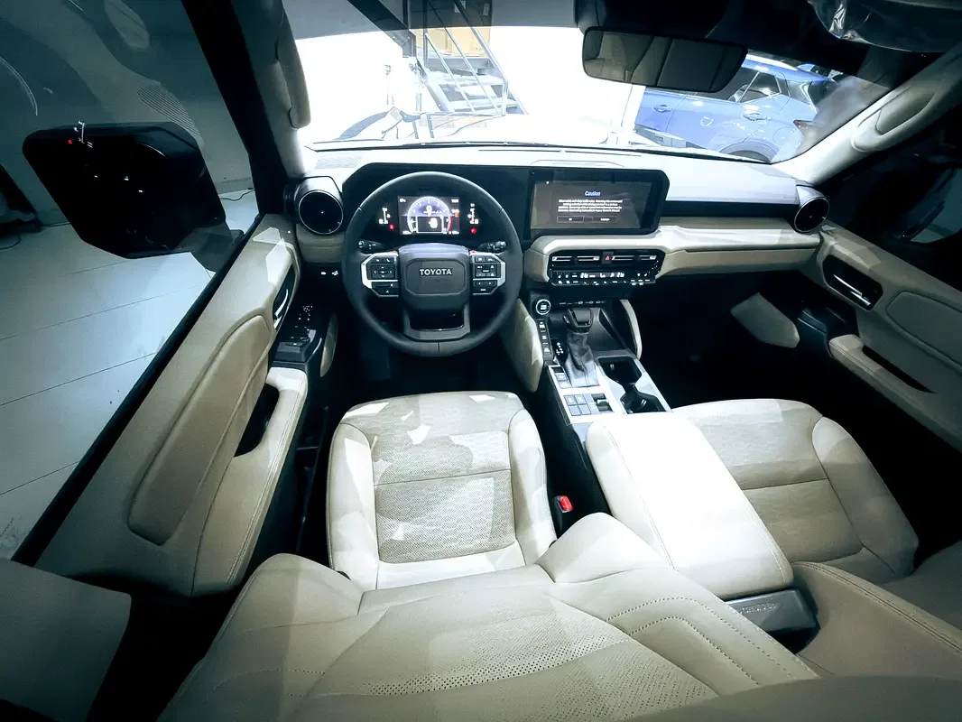Toyota Land Cruiser Prado 2.4 AT 4WD (279 حصان) - 8