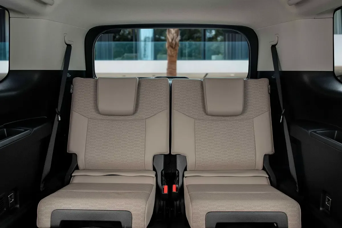 Toyota Land Cruiser Prado 2.4 AT 4WD (279 hp) - 13