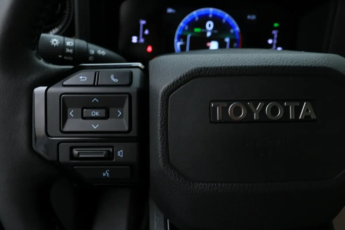 Toyota Land Cruiser Prado 2.4 AT 4WD (279 hp) - 7