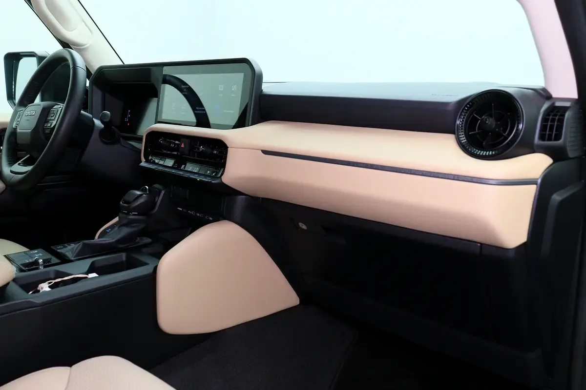 Toyota Land Cruiser Prado 2.4 AT 4WD (279 hp) - 14