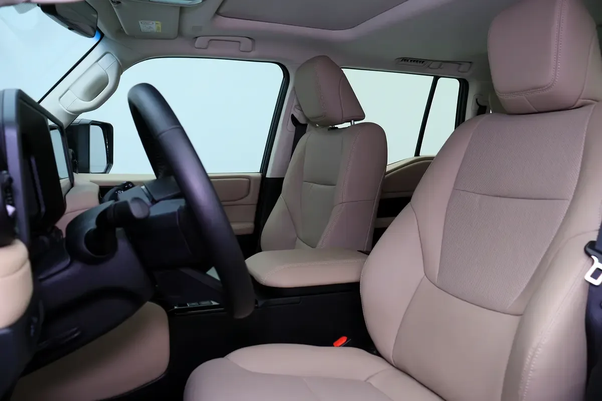 Toyota Land Cruiser Prado 2.4 AT 4WD (279 hp) - 13