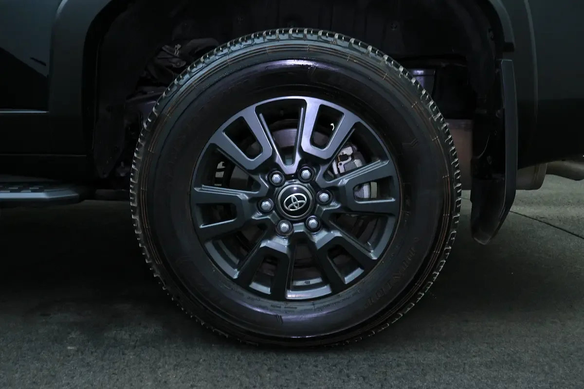 Toyota Land Cruiser Prado 2.4 AT 4WD (279 hp) - 20