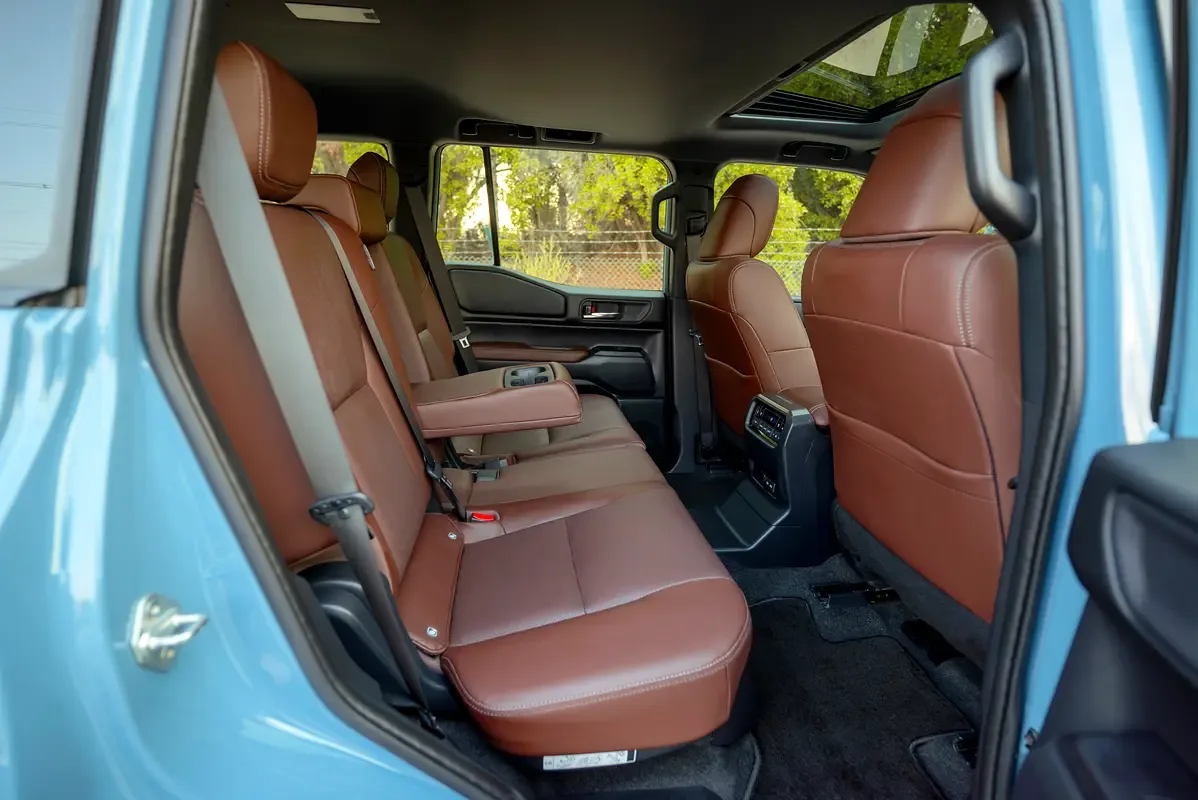 Toyota Land Cruiser Prado 2.4 AT 4WD (279 hp) - 13