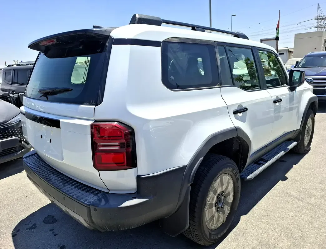 Toyota Land Cruiser Prado 2.4 AT 4WD (281 حصان) - 4
