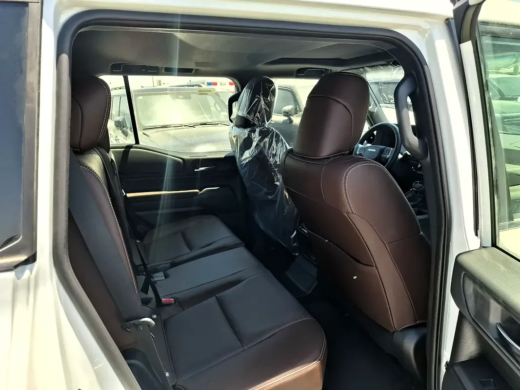 Toyota Land Cruiser Prado 2.4 AT 4WD (281 حصان) - 15