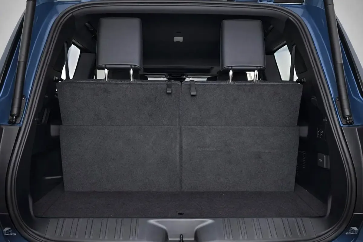 Toyota Land Cruiser Prado 2.4 AT 4WD (281 hp) - 11