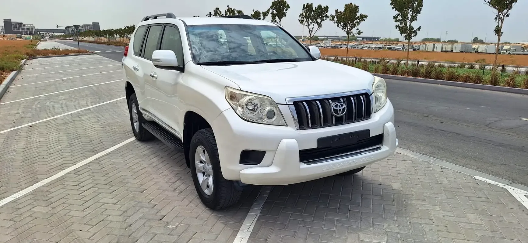 Toyota Land Cruiser Prado 2.7 AT 4WD (163 hp)