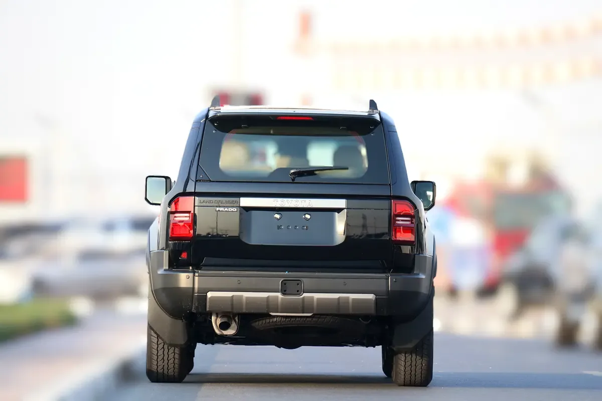 Toyota Land Cruiser Prado 2.7 AT 4WD (163 حصان) - 3