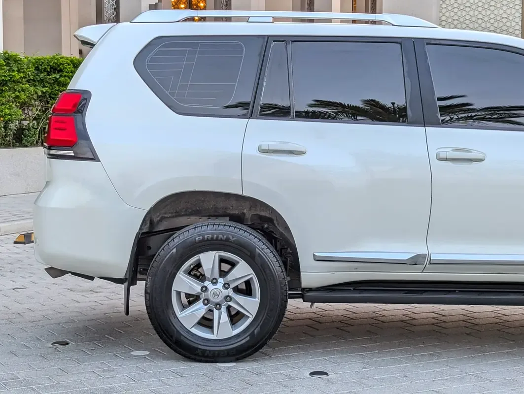 Toyota Land Cruiser Prado 2.7 AT AWD (163 حصان) - 9