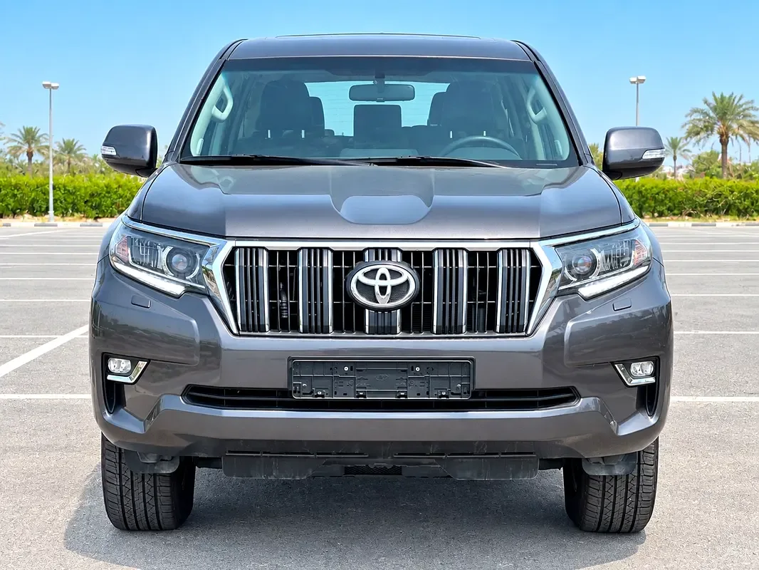 Toyota Land Cruiser Prado 2.8 AT 4WD (204 حصان) - 2