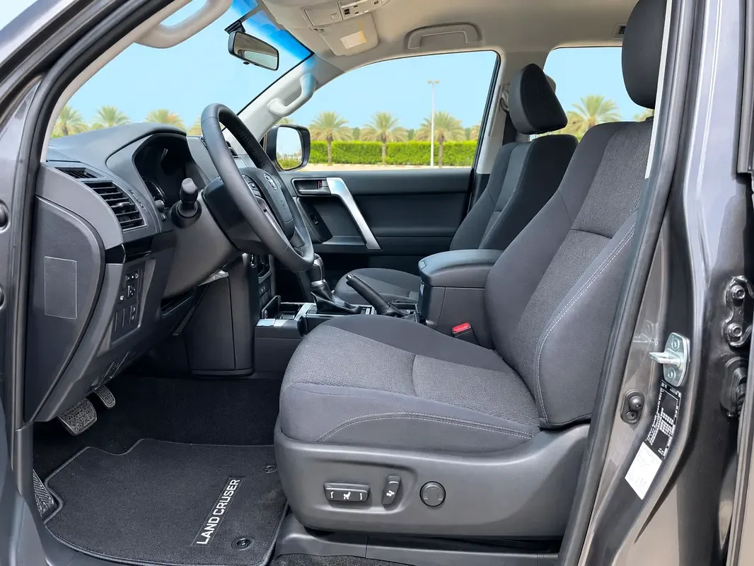 Toyota Land Cruiser Prado 2.8 AT 4WD (204 حصان) - 6