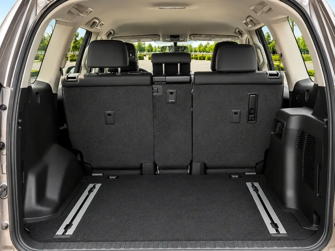 Toyota Land Cruiser Prado 2.8 AT 4WD (204 حصان) - 12