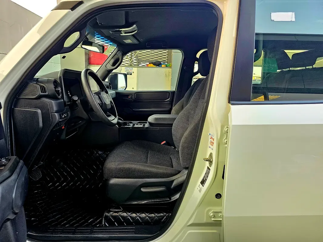 Toyota Land Cruiser Prado 2.8 AT 4WD (204 hp) - 15