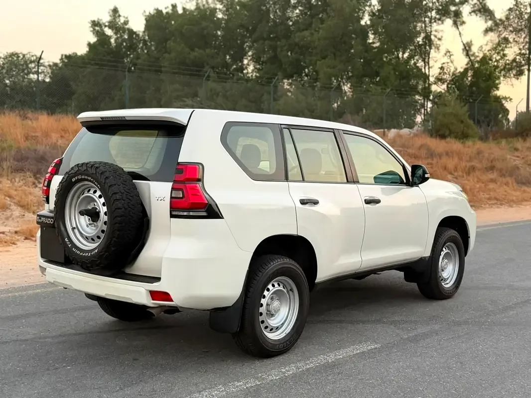 Toyota Land Cruiser Prado 2.8 D AT AWD (177 hp) - 6
