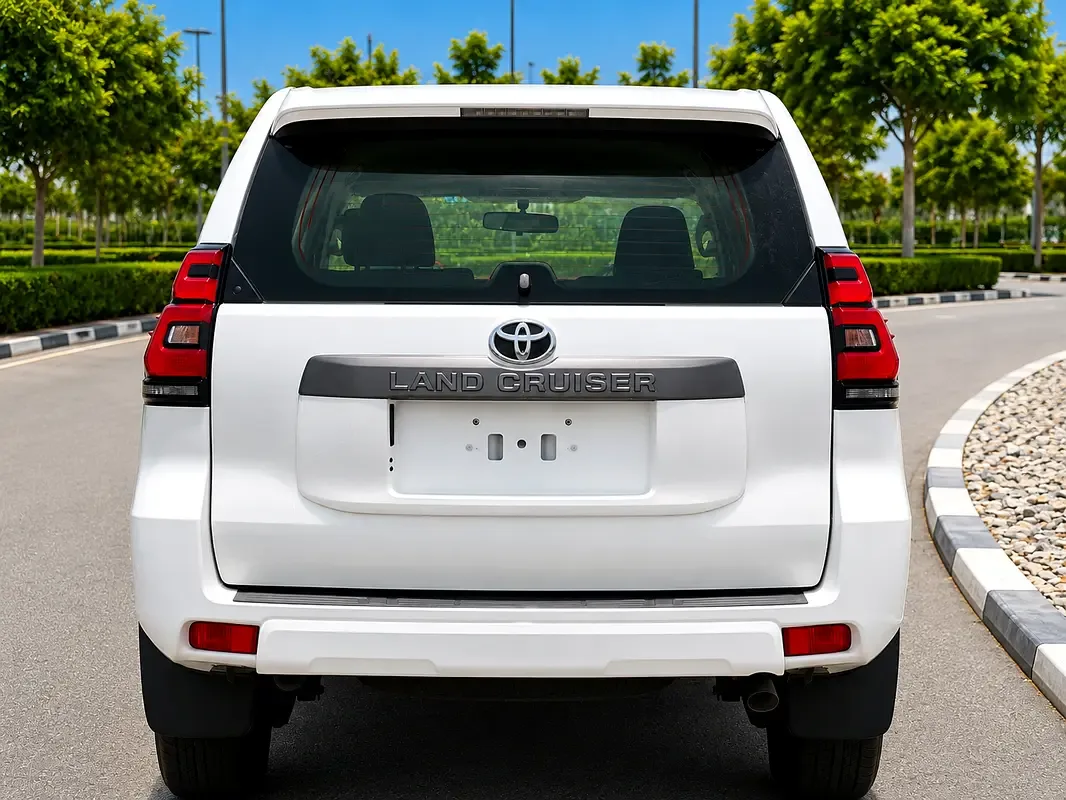 Toyota Land Cruiser Prado 2.8 MT 4WD (204 حصان) - 4