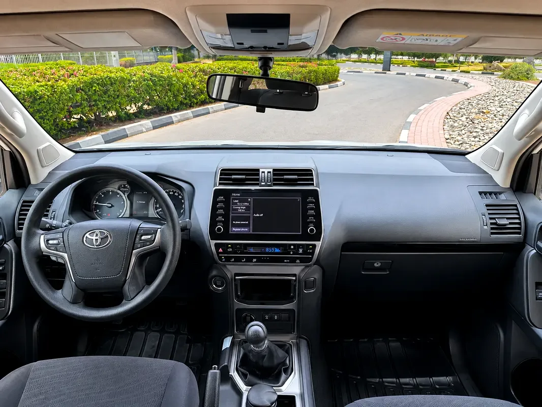 Toyota Land Cruiser Prado 2.8 MT 4WD (204 حصان) - 8