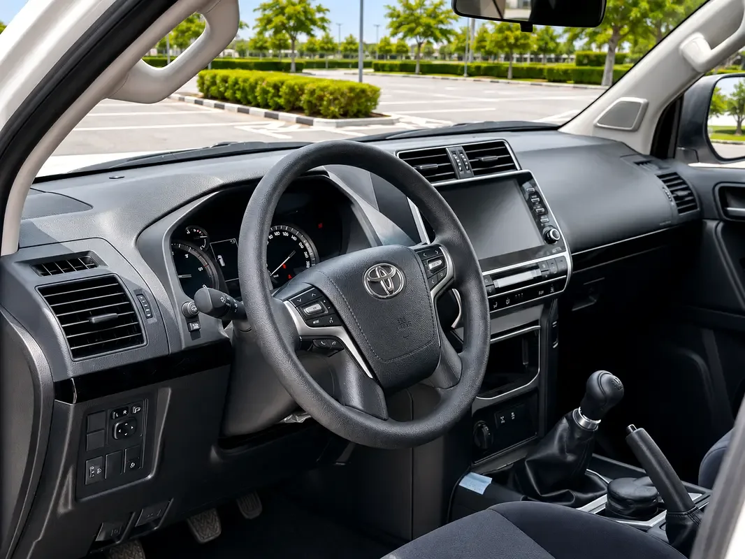 Toyota Land Cruiser Prado 2.8 MT 4WD (204 حصان) - 6