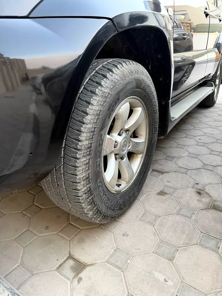 Toyota Land Cruiser Prado 4.0 AT (249 hp) - 2