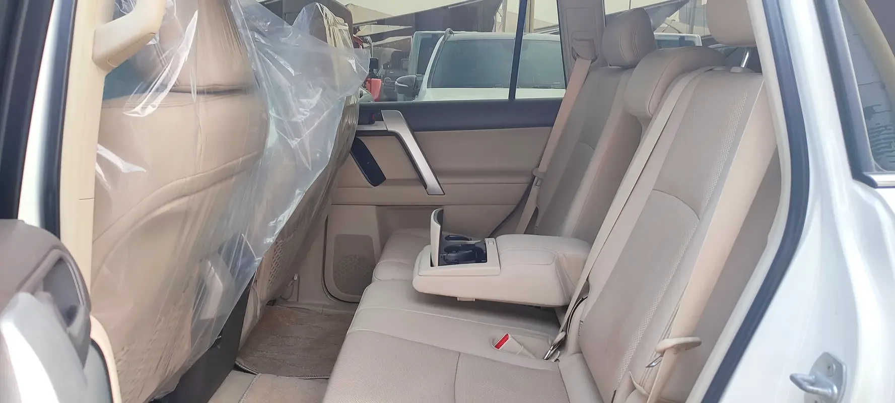 Toyota Land Cruiser Prado 4.0 AT (271 حصان) - 10
