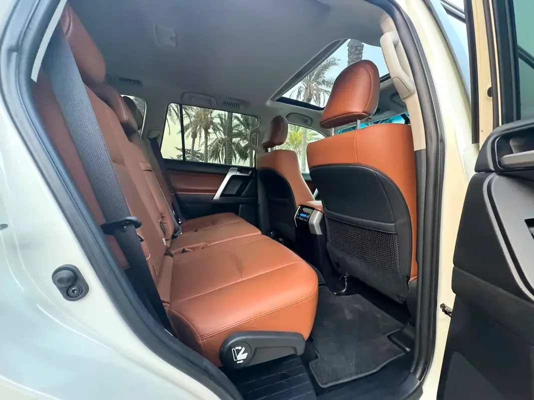 Toyota Land Cruiser Prado 4.0 AT 4WD (249 حصان) - 5