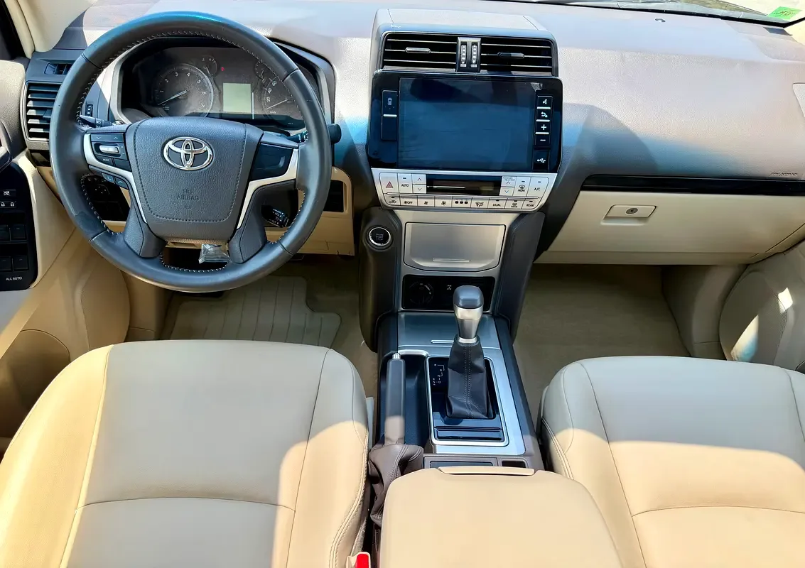Toyota Land Cruiser Prado 4.0 AT 4WD (249 حصان) - 9