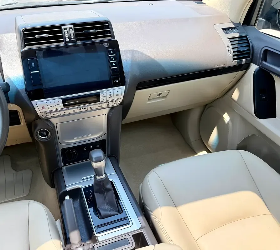 Toyota Land Cruiser Prado 4.0 AT 4WD (249 حصان) - 12