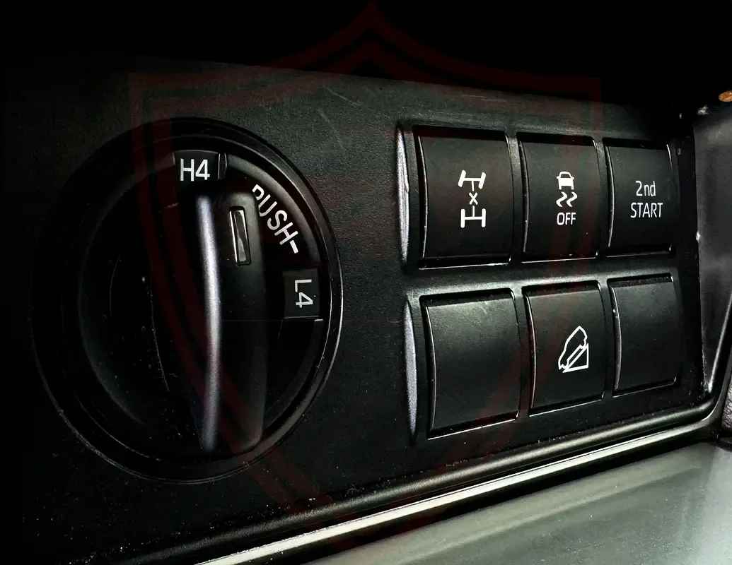 Toyota Land Cruiser Prado 4.0 AT 4WD (249 حصان) - 17