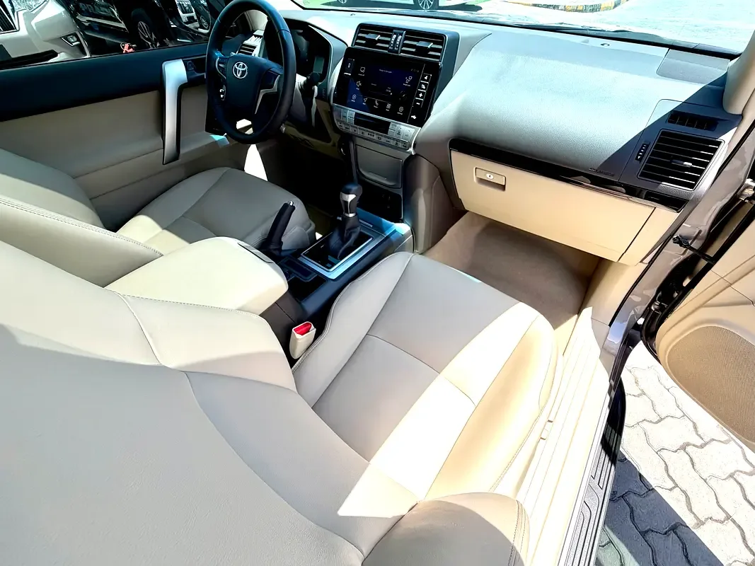 Toyota Land Cruiser Prado 4.0 AT 4WD (249 hp) - 11