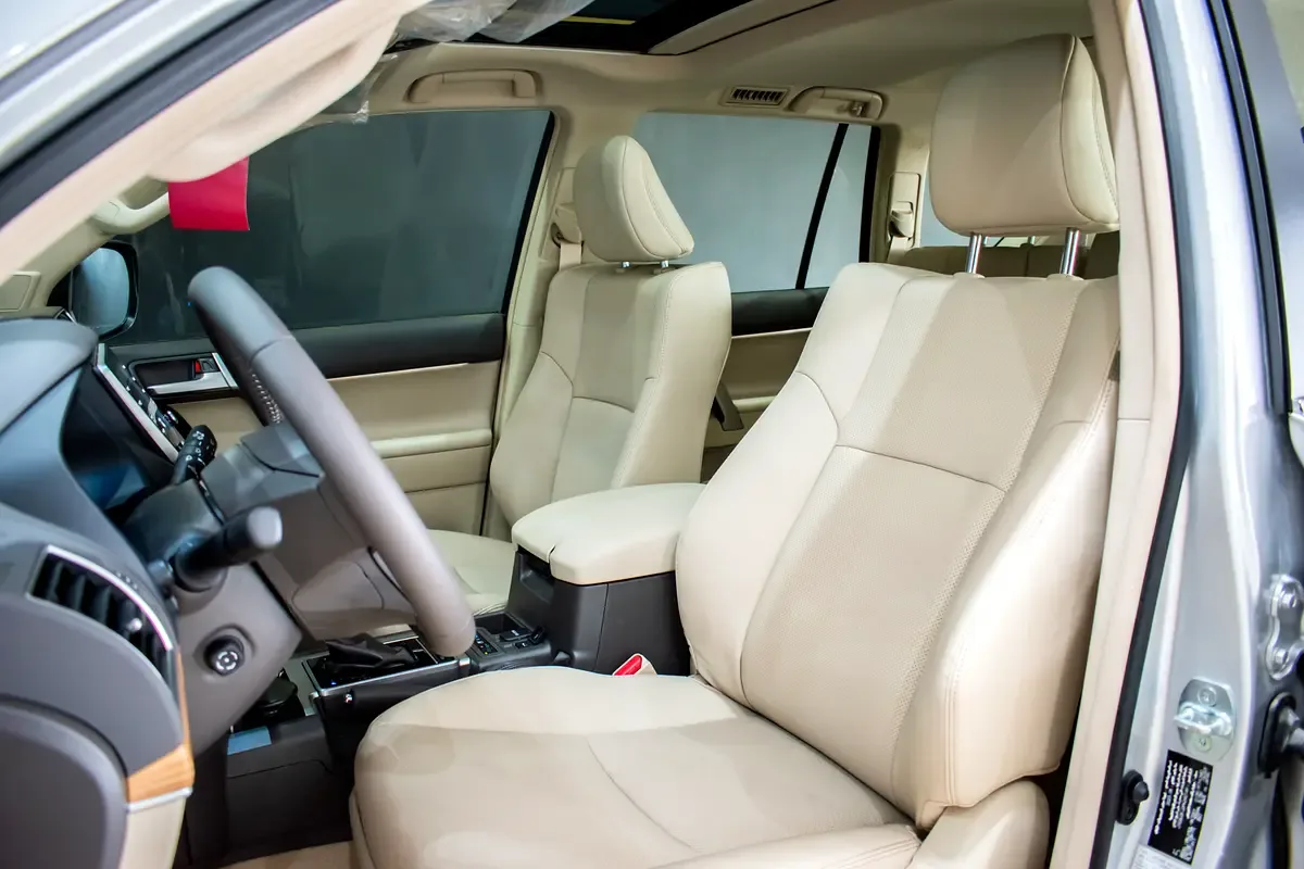Toyota Land Cruiser Prado 4.0 AT 4WD (249 hp) - 11
