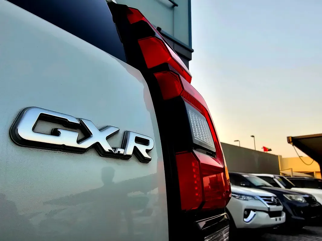 Toyota Land Cruiser Prado 4.0 AT 4WD (249 hp) - 10